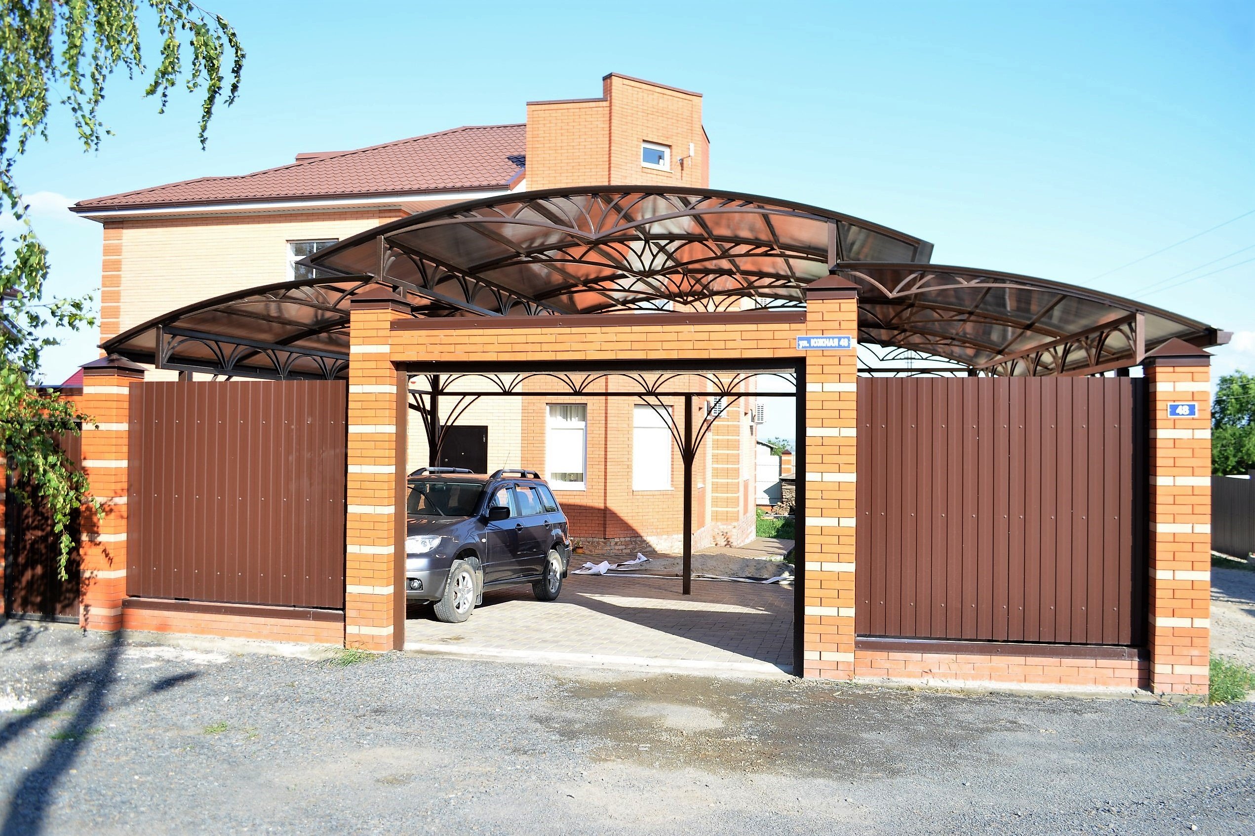 Навес для автомобиля №67